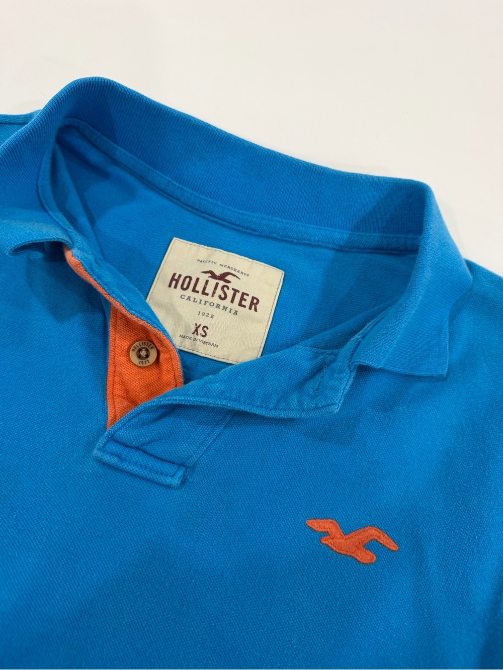 Hollister Co. Men's Y2K Pique Polo Shirt XS Blue/Orange Seagull